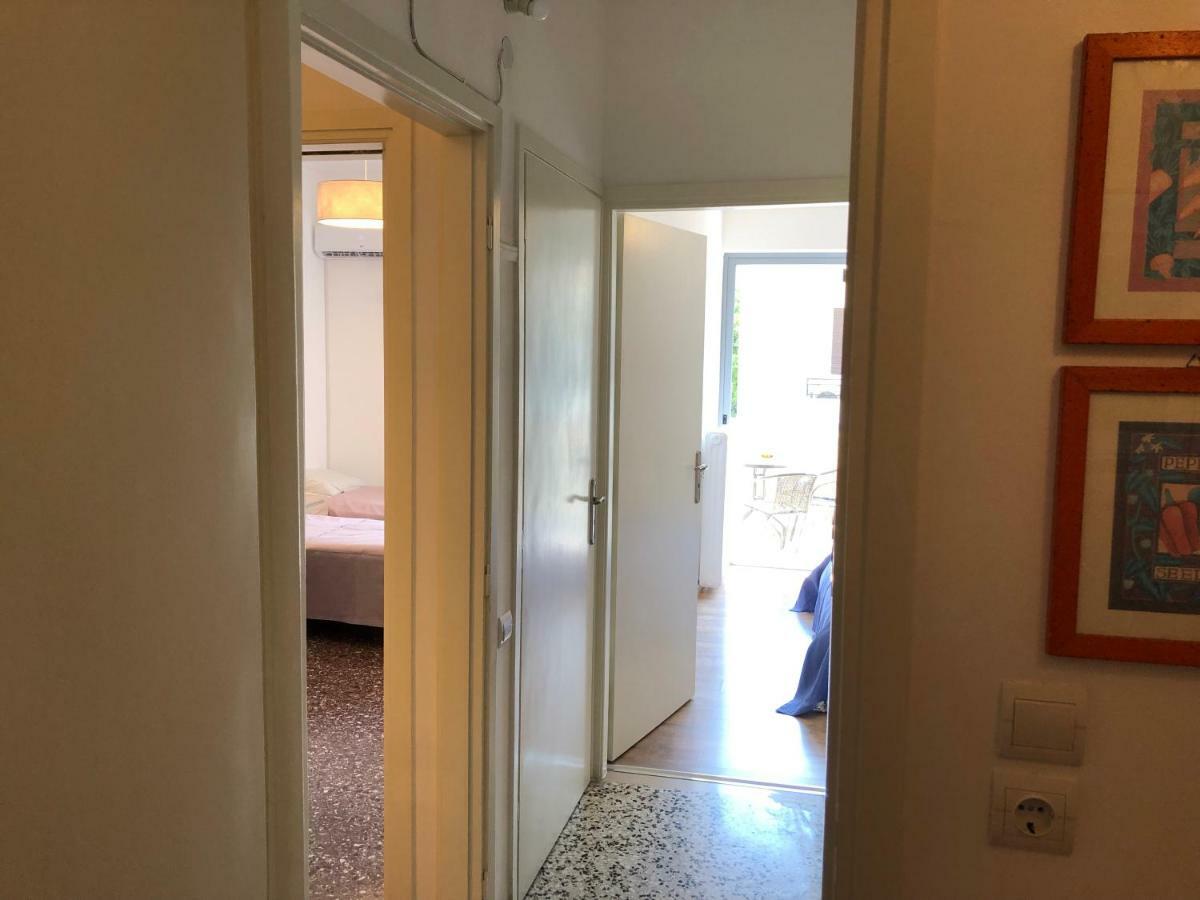 Metaxourgio Spacious Two Bedroom Apartment Атина Екстериор снимка
